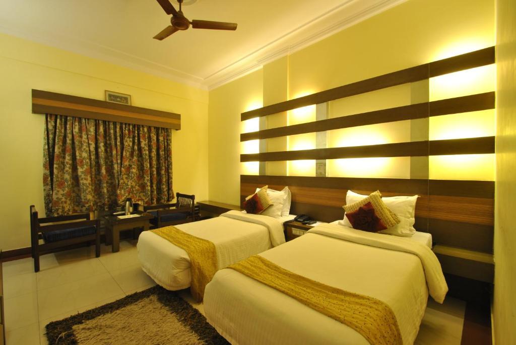 Hotel Siddharth 2*