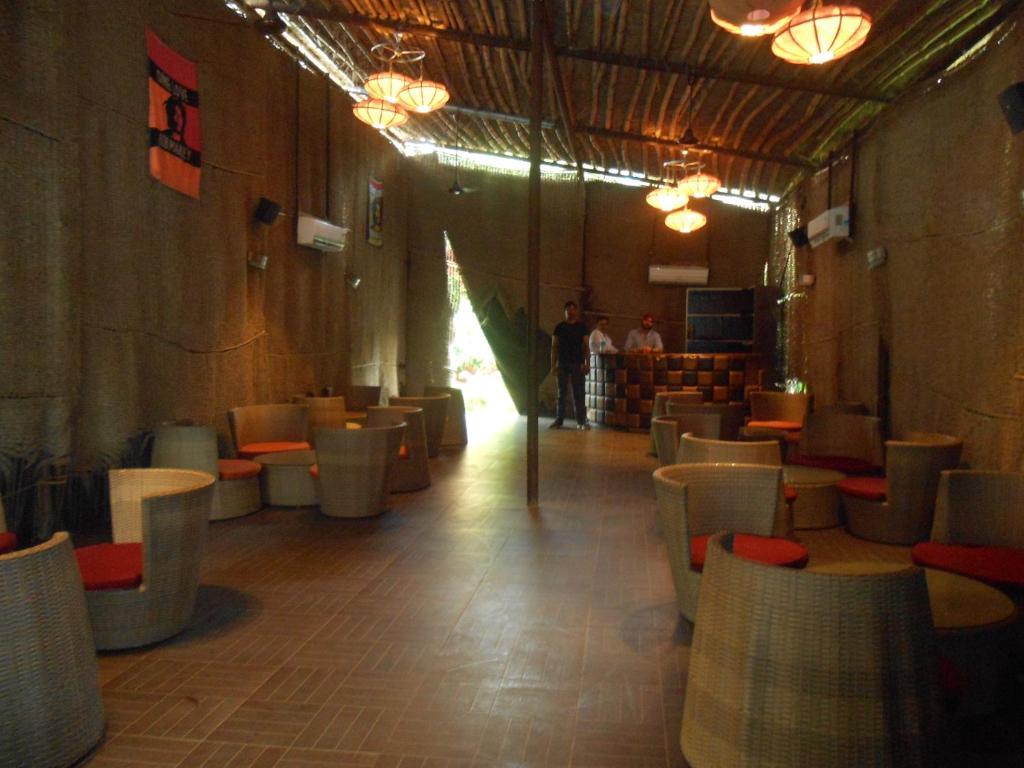 Hotel Siddharth 2*